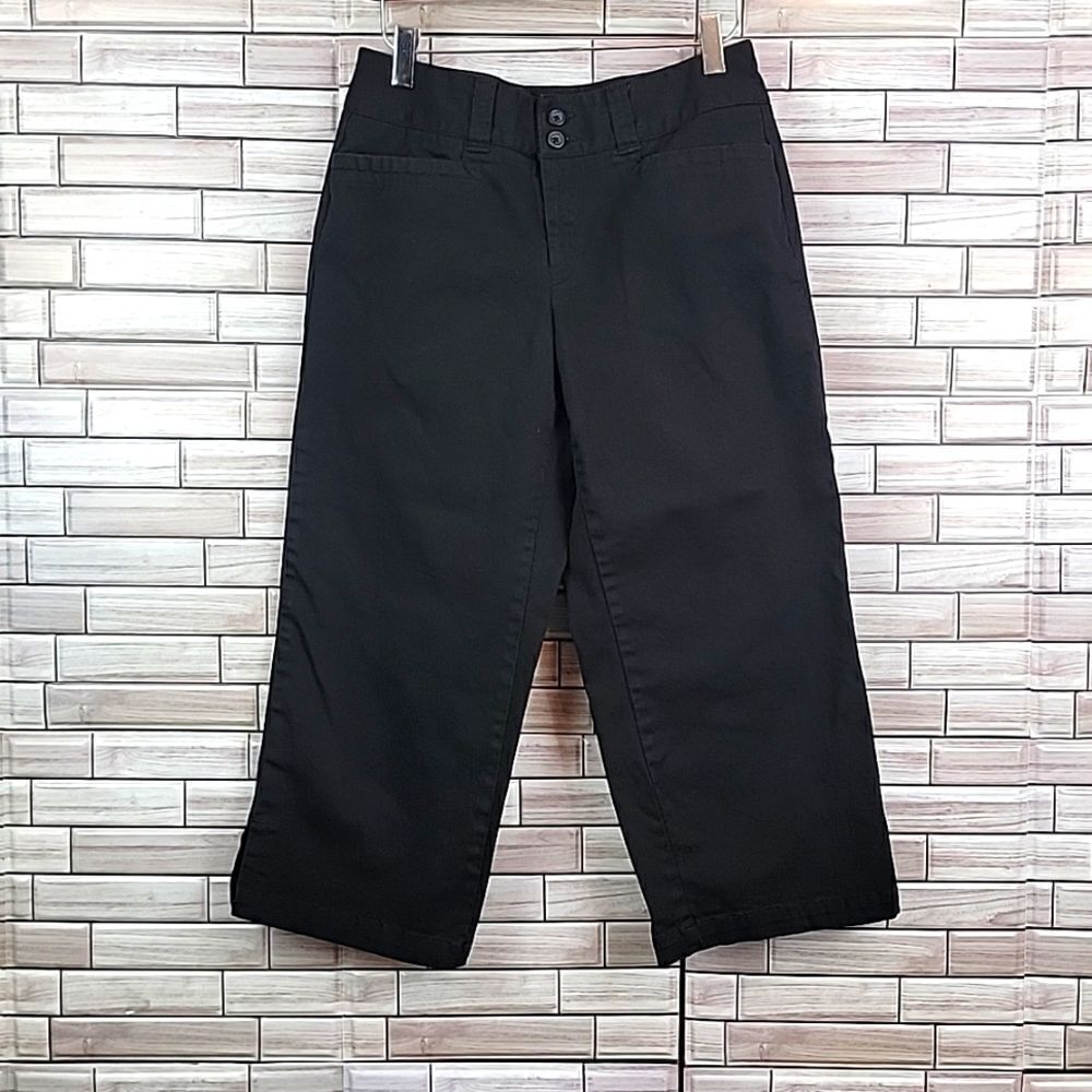 Dockers cropped casual pants in black Size 4